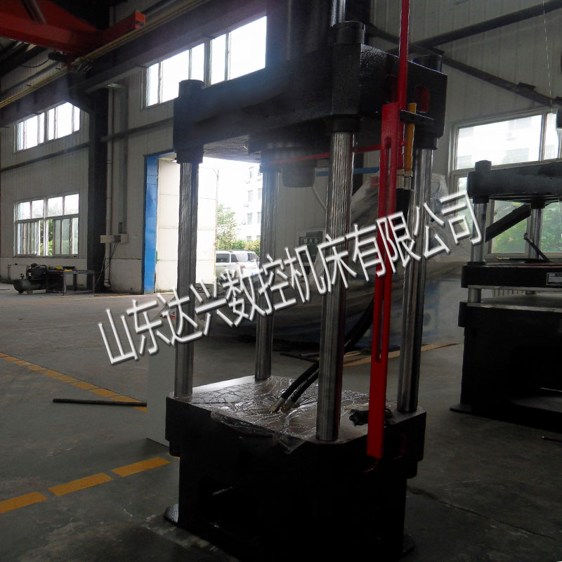 150噸零部件壓裝專用四柱二梁液壓機