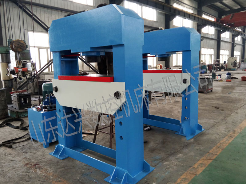 遼寧東北大學實驗室定制100噸龍門液壓機