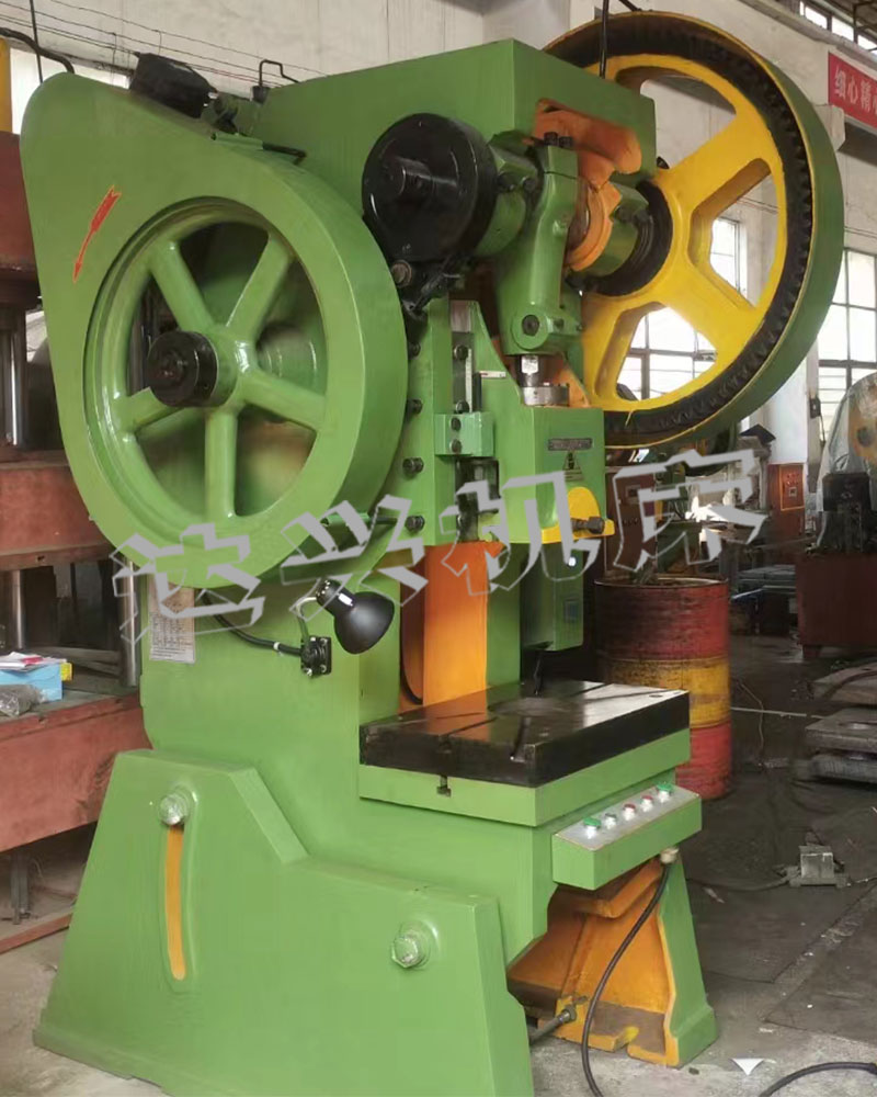 JC23系列開式可傾沖床