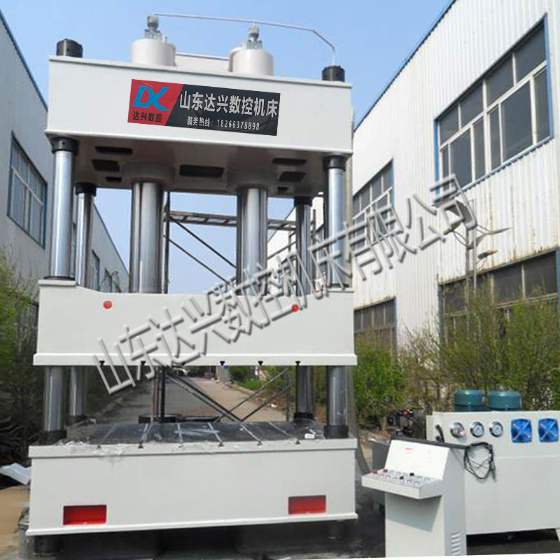 800噸煤礦機(jī)械行業(yè)專用液壓機(jī)