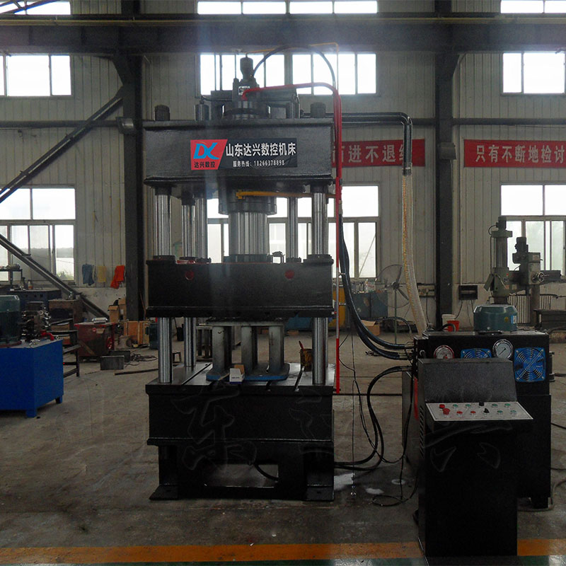 100噸200噸315噸三梁四柱液壓機